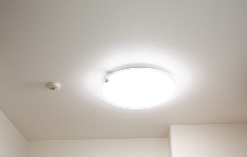新築住宅のシーリングライト
