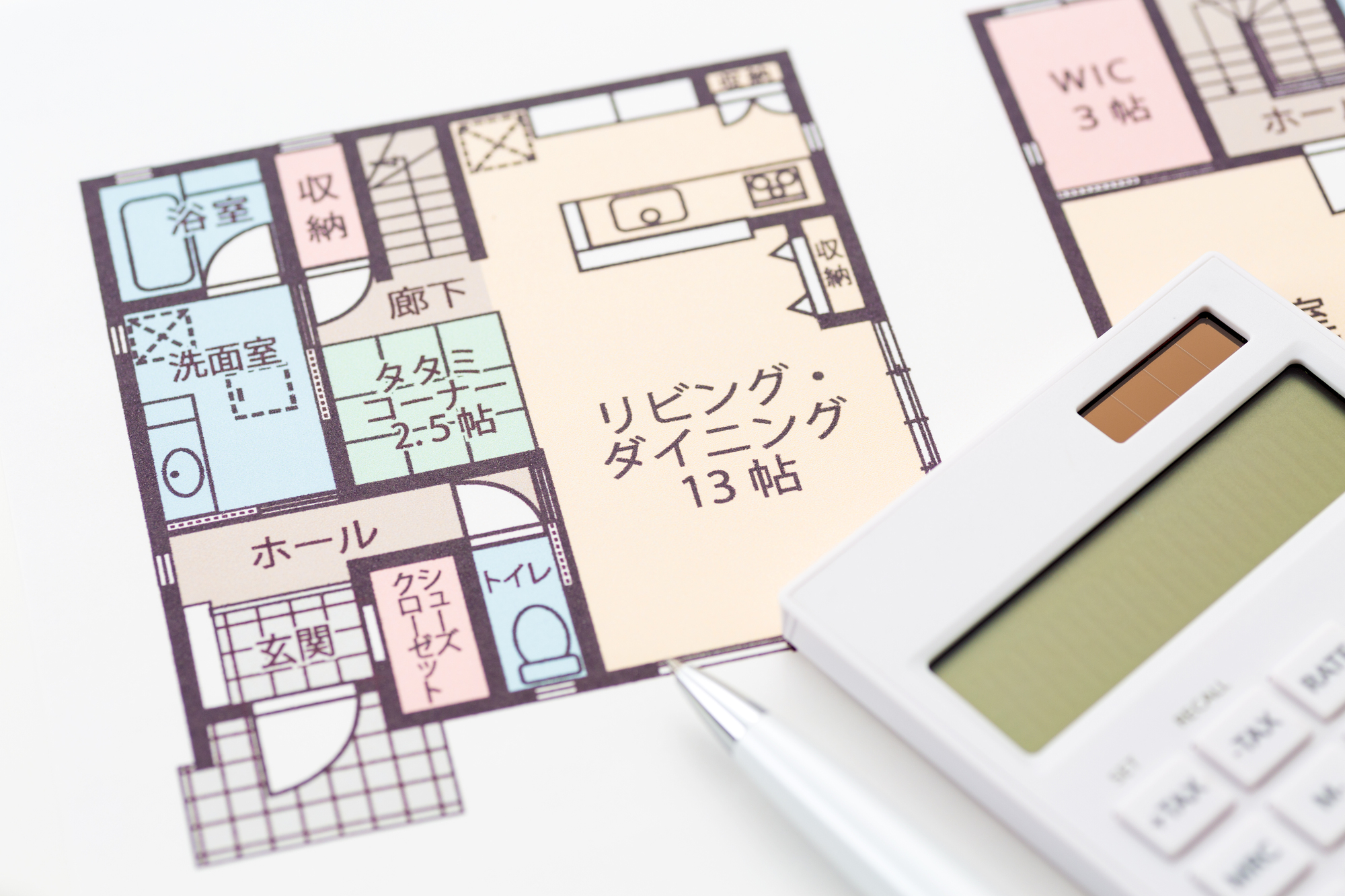 24坪の間取り実例｜狭いと感じさせない対策とは【準平屋・二階建て】